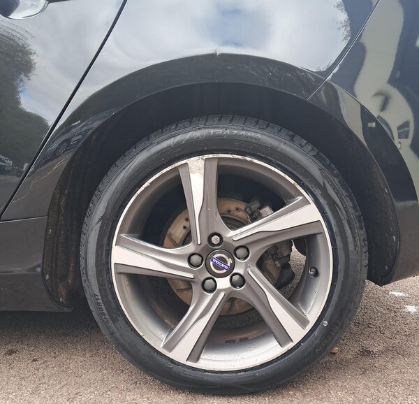 Used Volvo V40 2015 for sale - 76239081: Photo 32