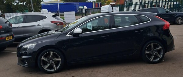Used Volvo V40 2015 for sale - 76239081: Photo 3