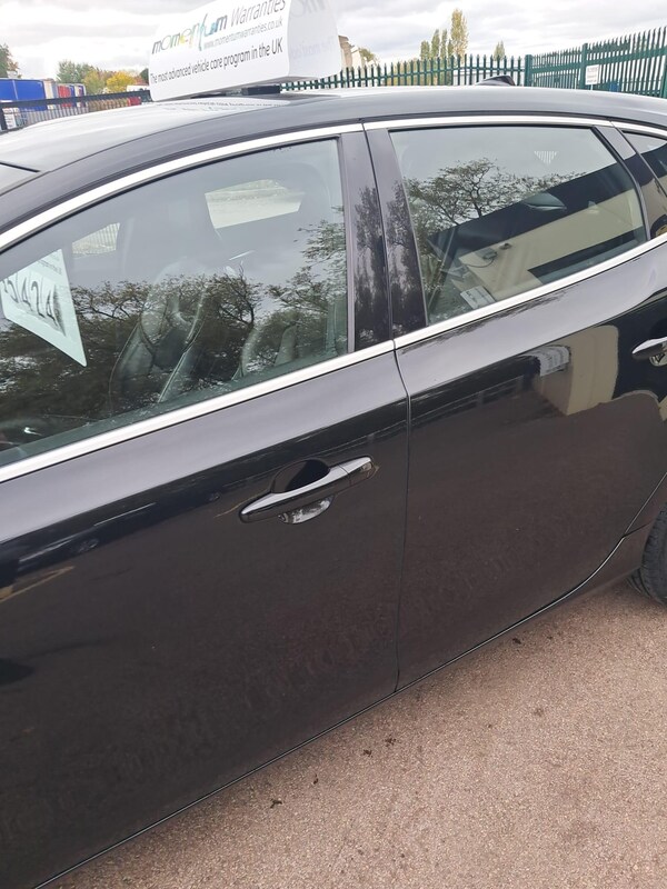 Used Volvo V40 2015 for sale - 76239081: Photo 43