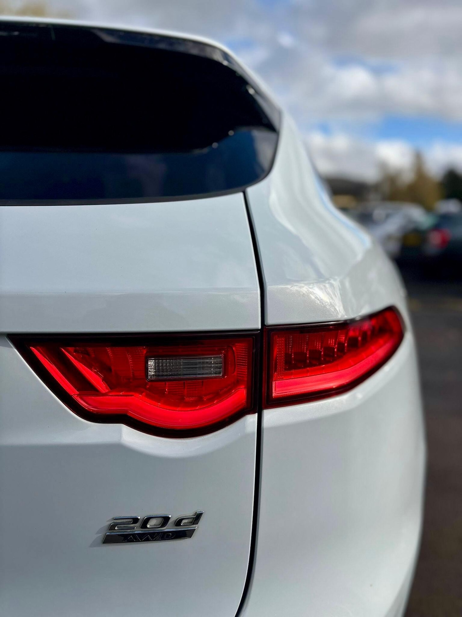 Used Jaguar F-Pace 2016 for sale - 76422865: Photo 17