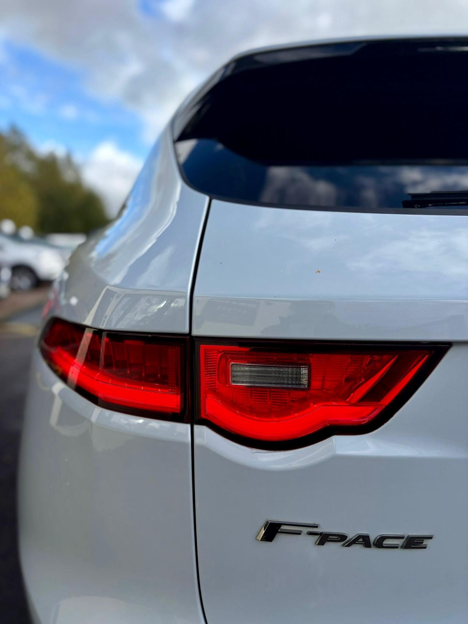 Used Jaguar F-Pace 2016 for sale - 76422865: Photo 18