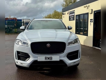 Used Jaguar F-Pace 2016 for sale - 76422865: Photo