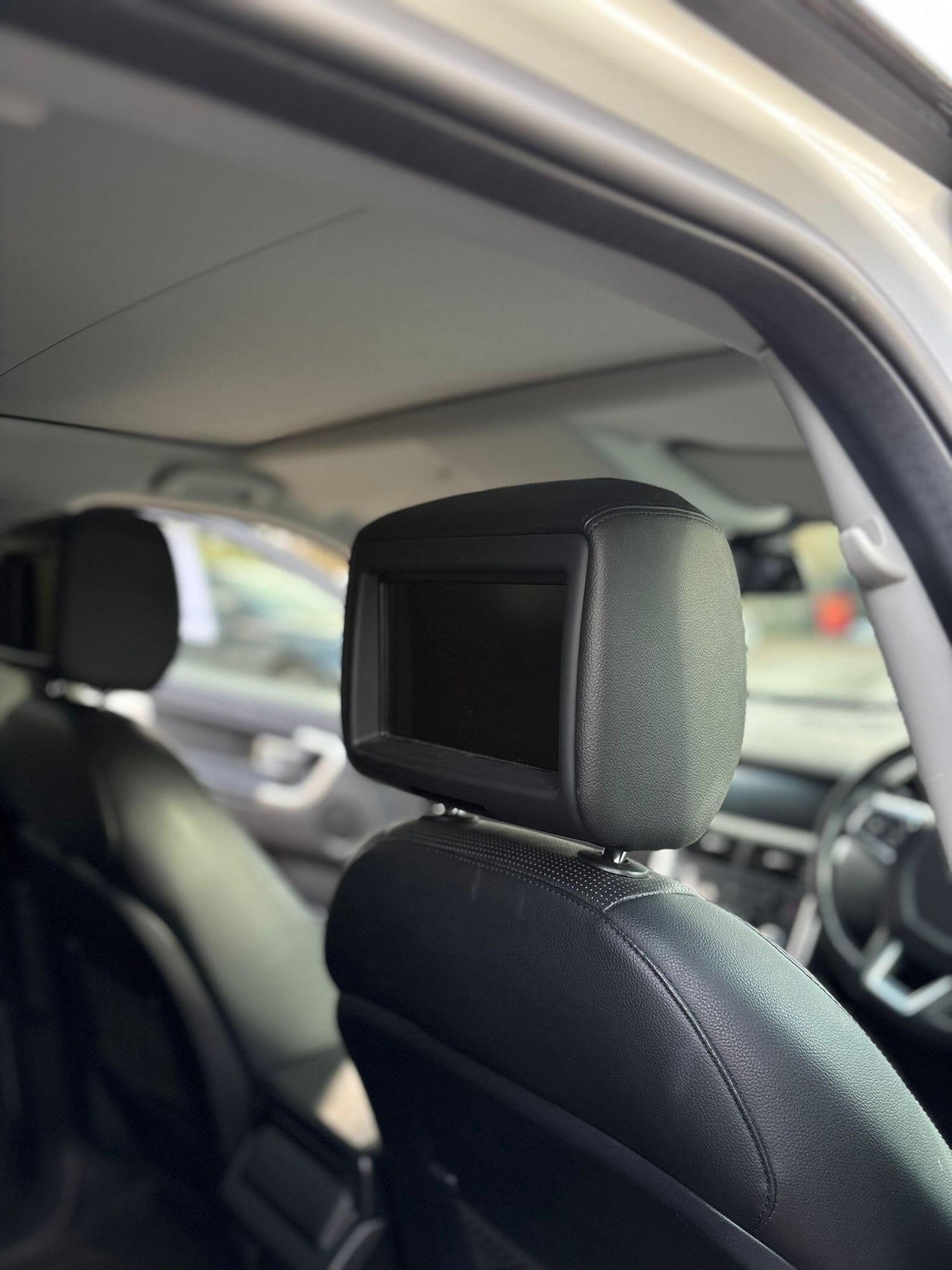 Used Land Rover Discovery Sport 2017 for sale - 77291061: Photo 56