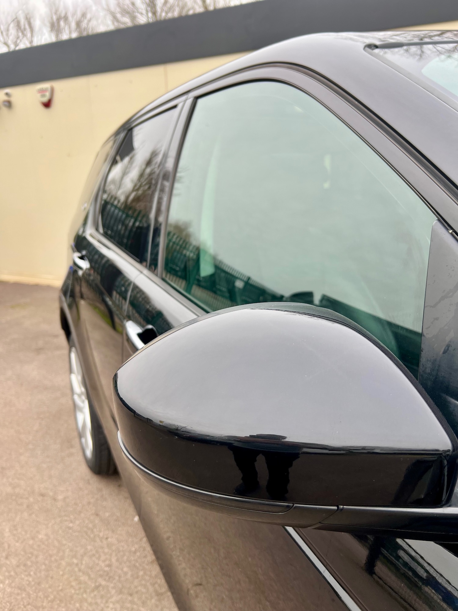 Used Land Rover Discovery Sport 2017 for sale - 77581554: Photo 28