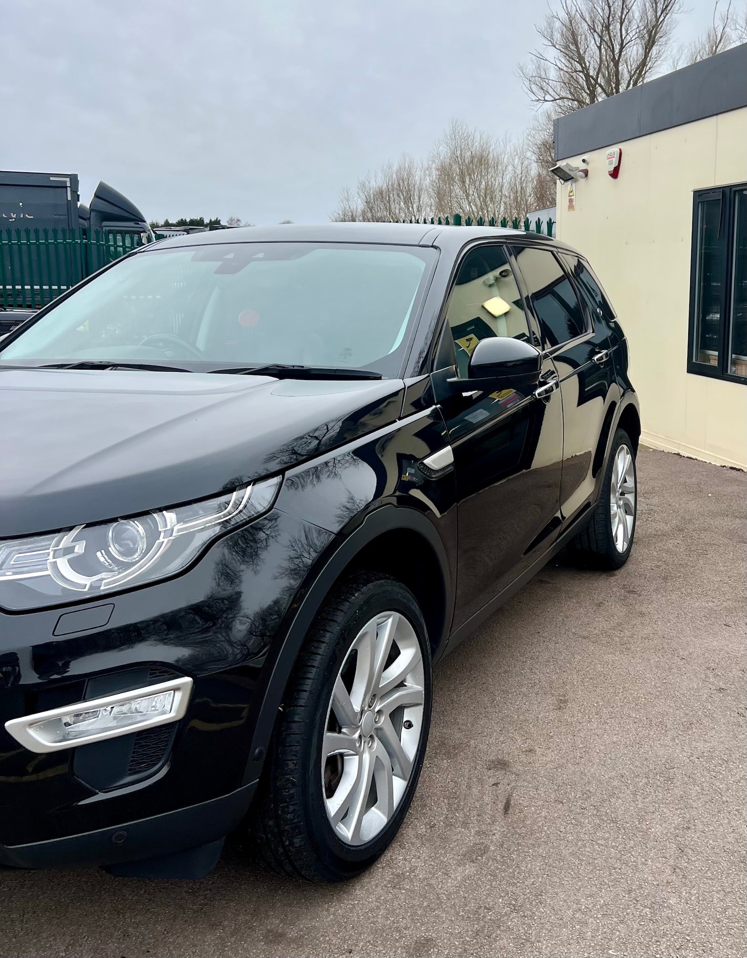 Used Land Rover Discovery Sport 2017 for sale - 77581554: Photo 5