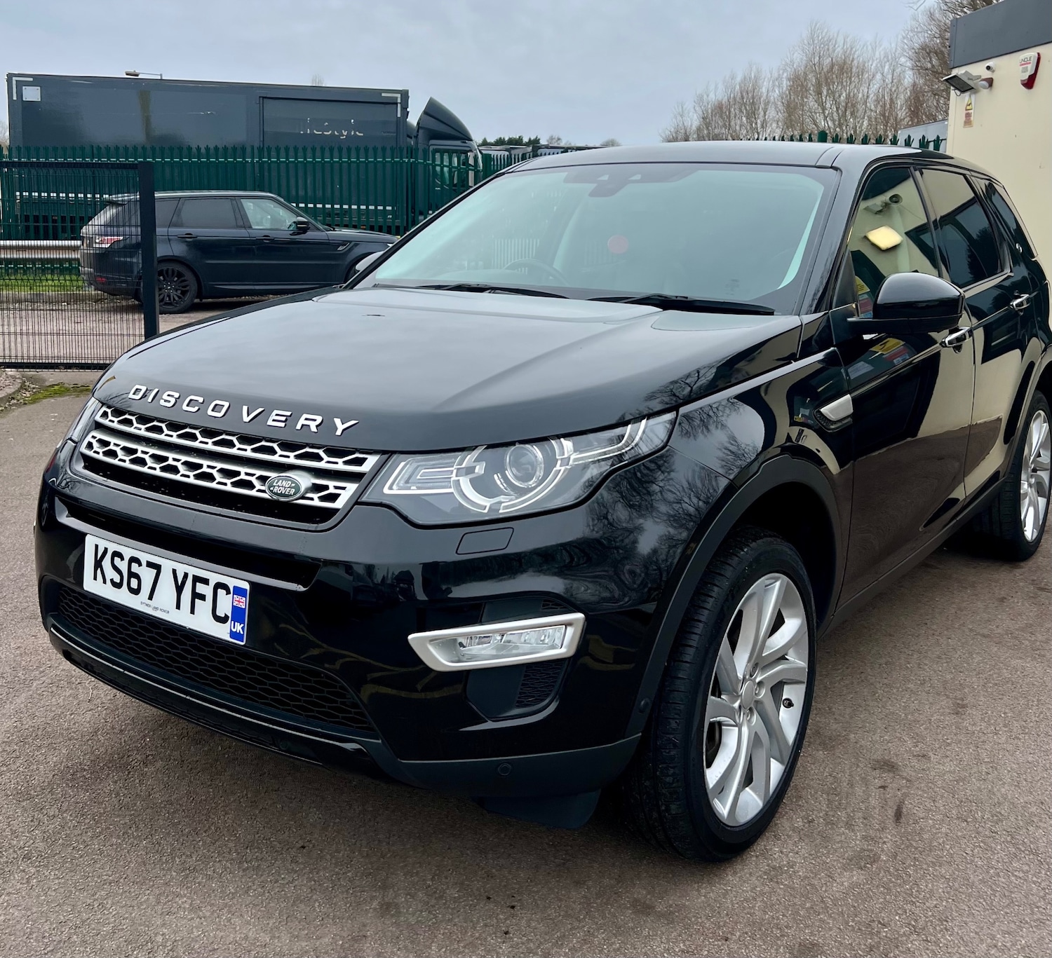 Used Land Rover Discovery Sport 2017 for sale - 77581554: Photo 6