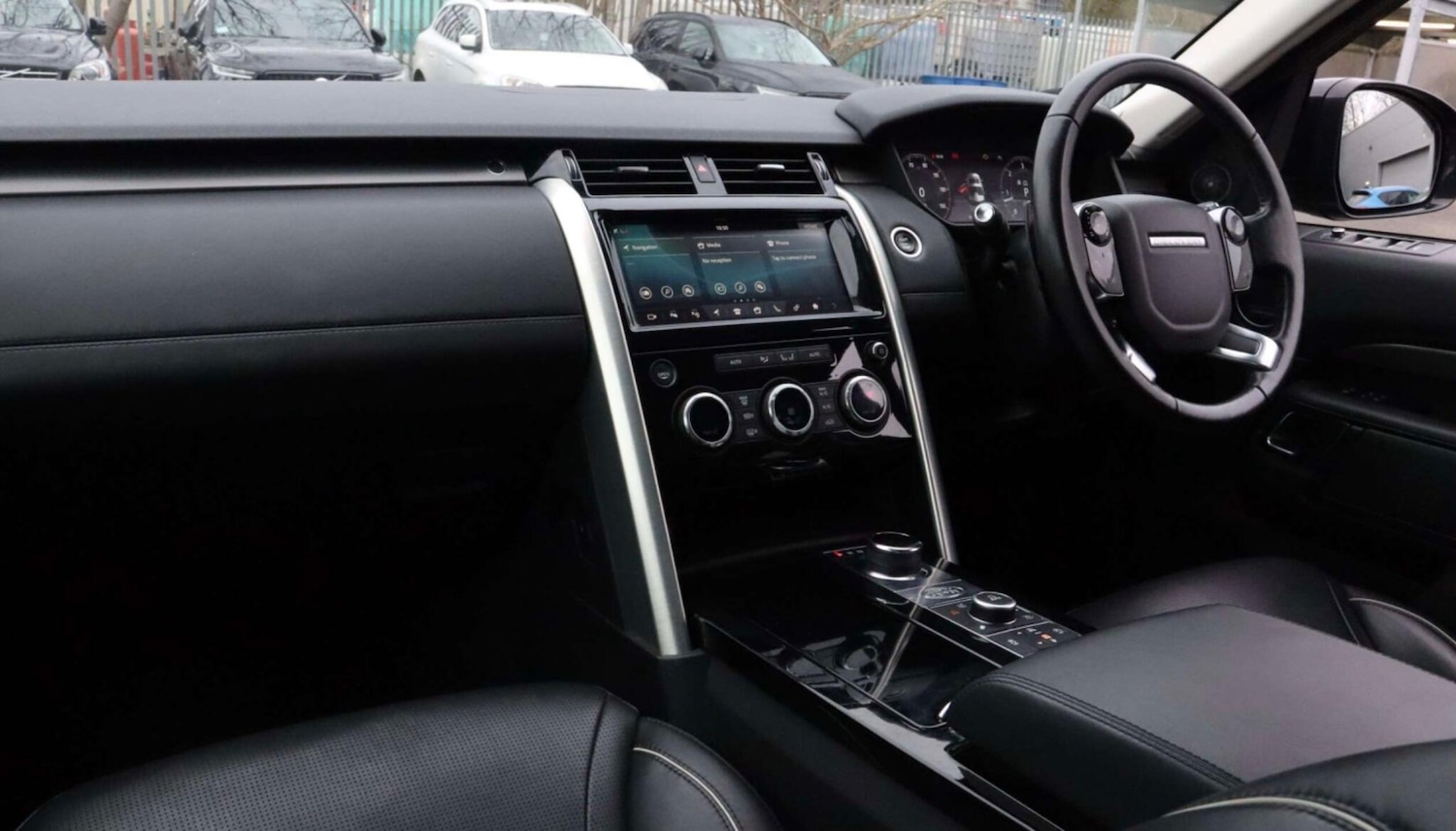 Used Land Rover Discovery 2019 for sale - 77143966: Photo 10