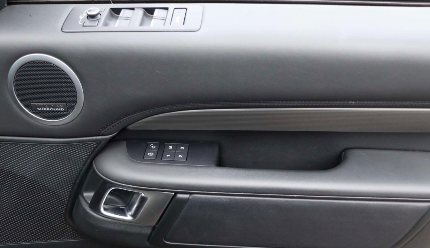 Used Land Rover Discovery 2019 for sale - 77143966: Photo 14