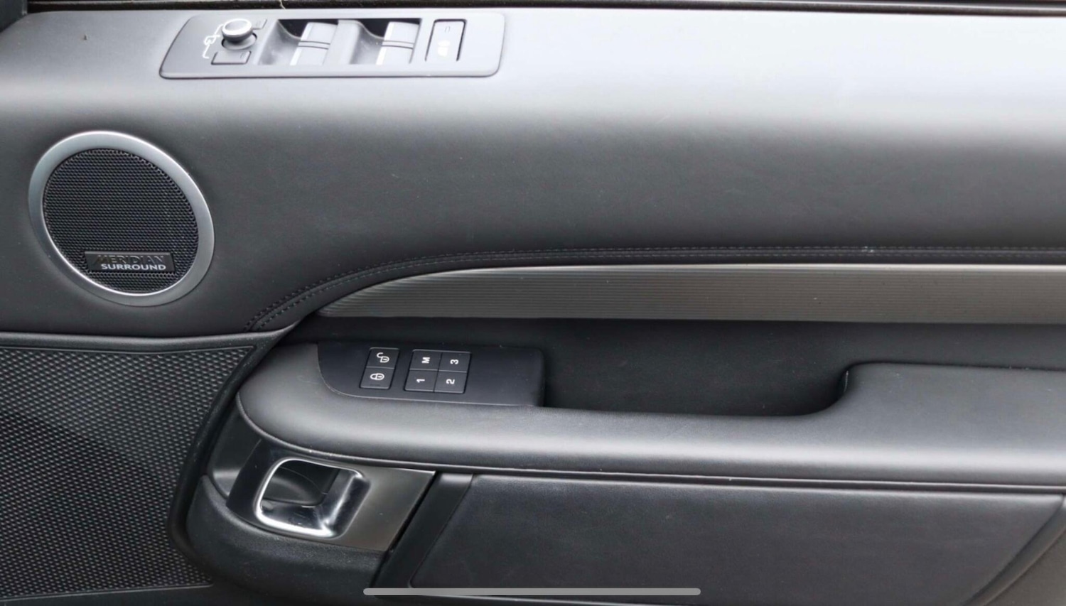 Used Land Rover Discovery 2019 for sale - 77143966: Photo 18