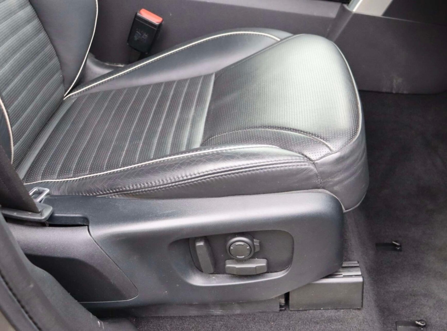 Used Land Rover Discovery 2019 for sale - 77143966: Photo 31