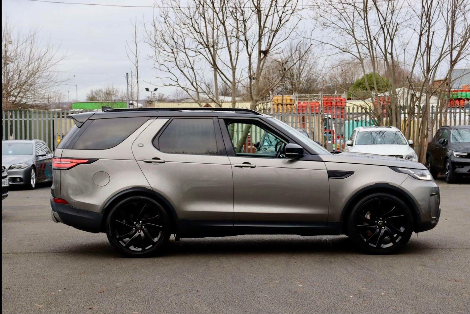 Used Land Rover Discovery 2019 for sale - 77143966: Photo 7