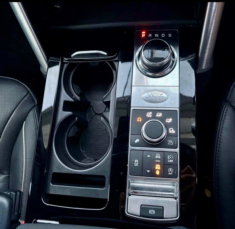 Used Land Rover Discovery 2017 for sale - 76965553: Photo 7