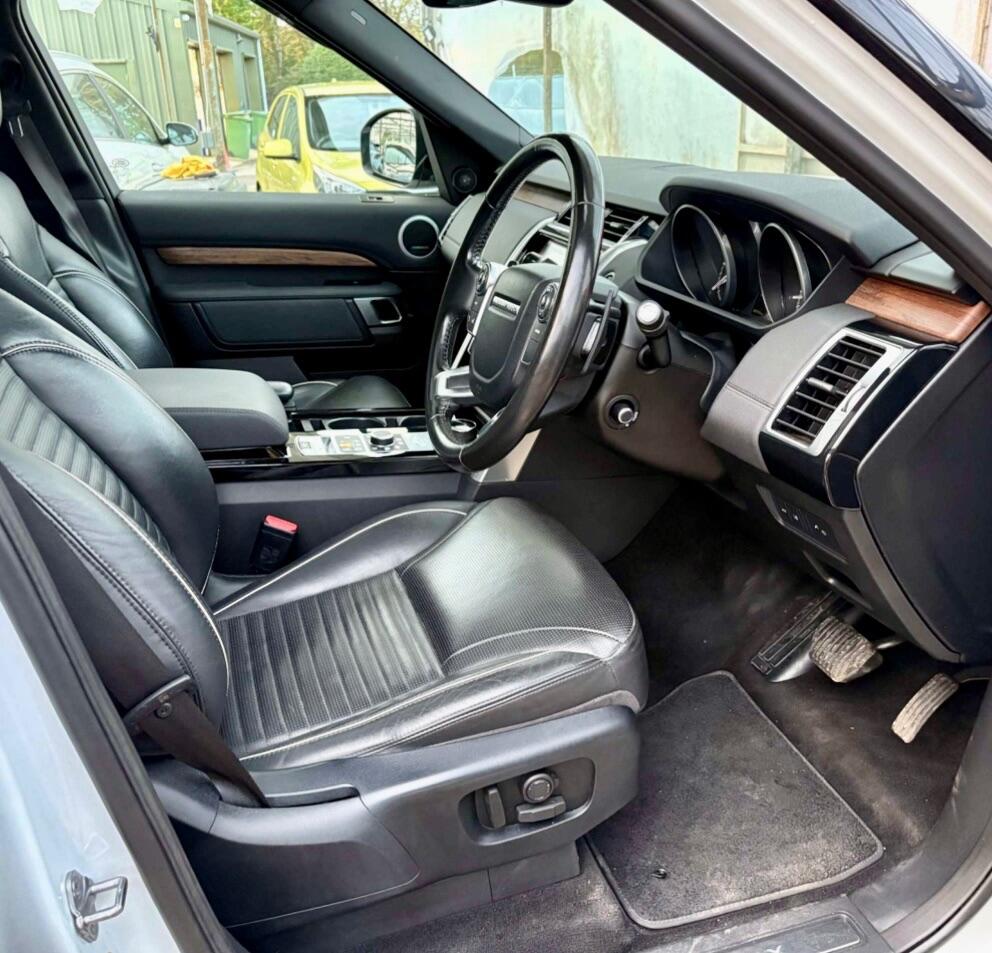 Used Land Rover Discovery 2017 for sale - 76965553: Photo 9