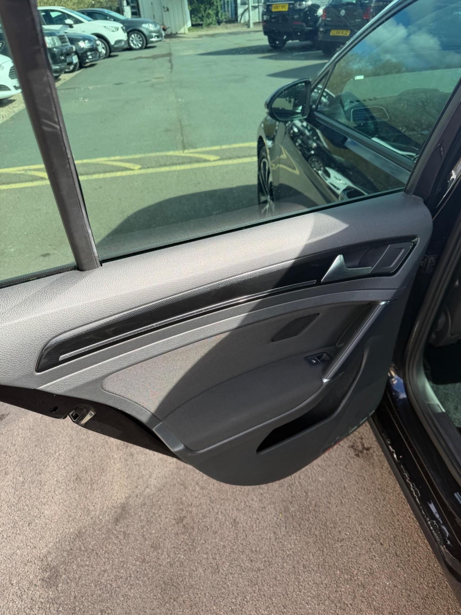 Used Volkswagen Golf 2014 for sale - 78033812: Photo 21