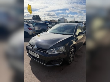 Used Volkswagen Golf 2014 for sale - 78033812: Photo
