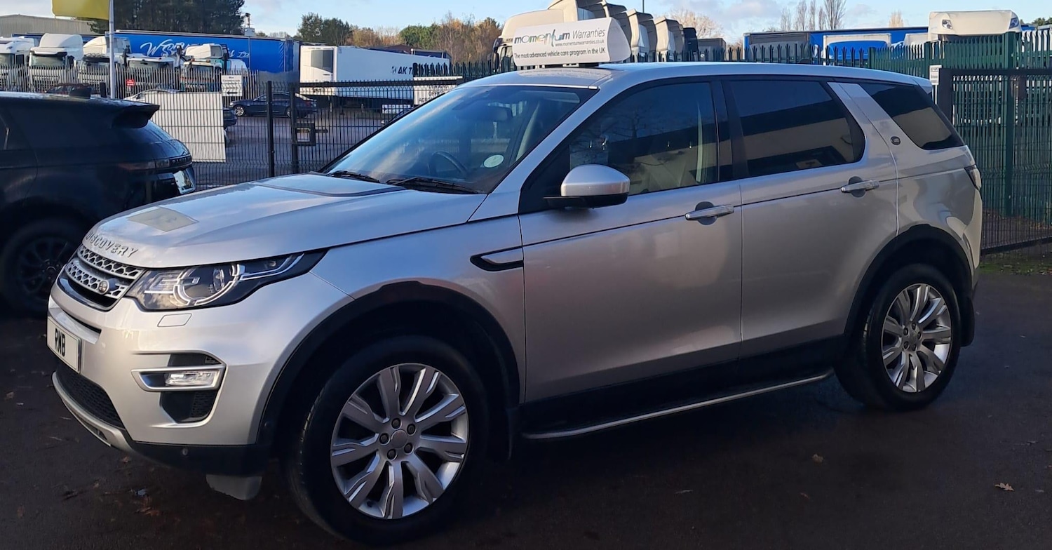 Used Land Rover Discovery Sport 2015 for sale - 76671210: Photo 3