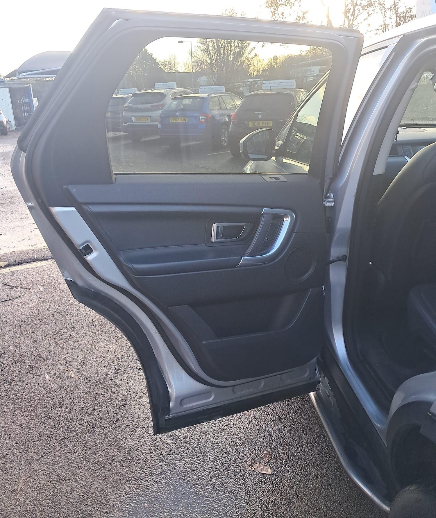 Used Land Rover Discovery Sport 2015 for sale - 76671210: Photo 31