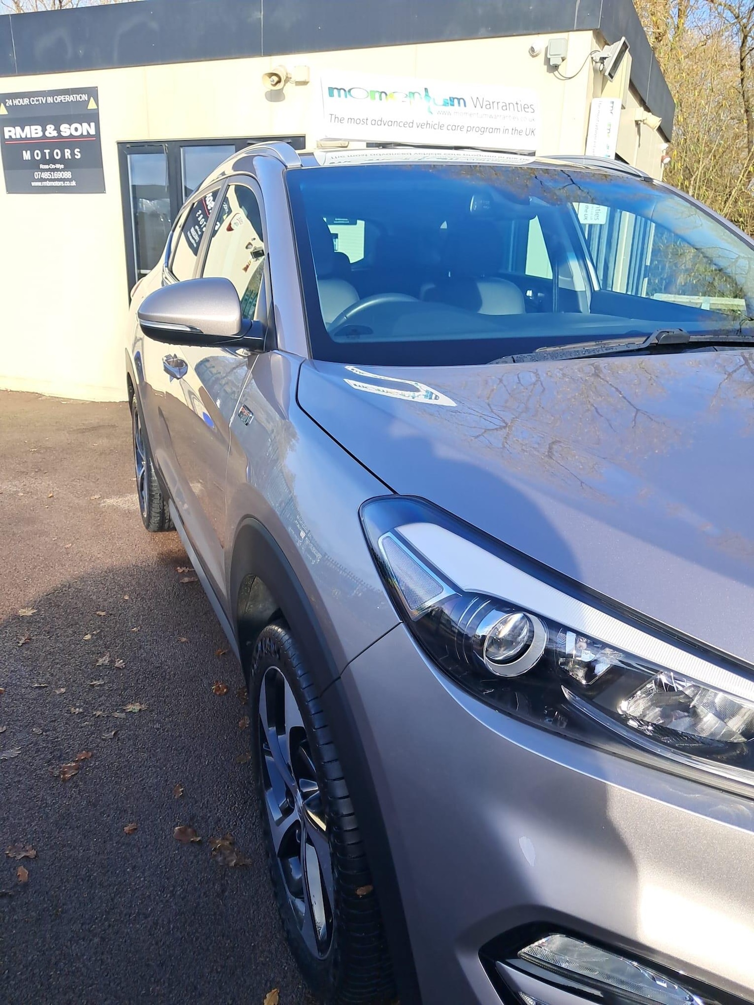 Used Hyundai TUCSON 2017 for sale - 76572415: Photo 2