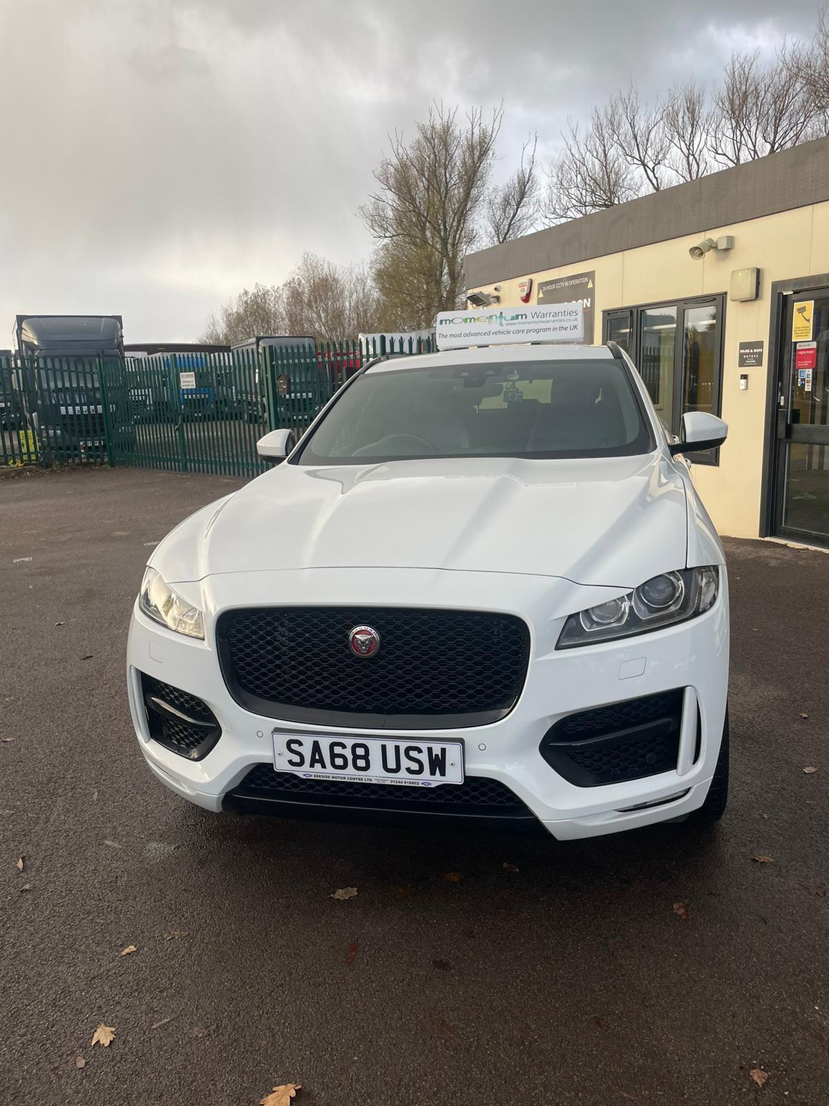 Used Jaguar F-Pace 2018 for sale - 76753075: Photo 1