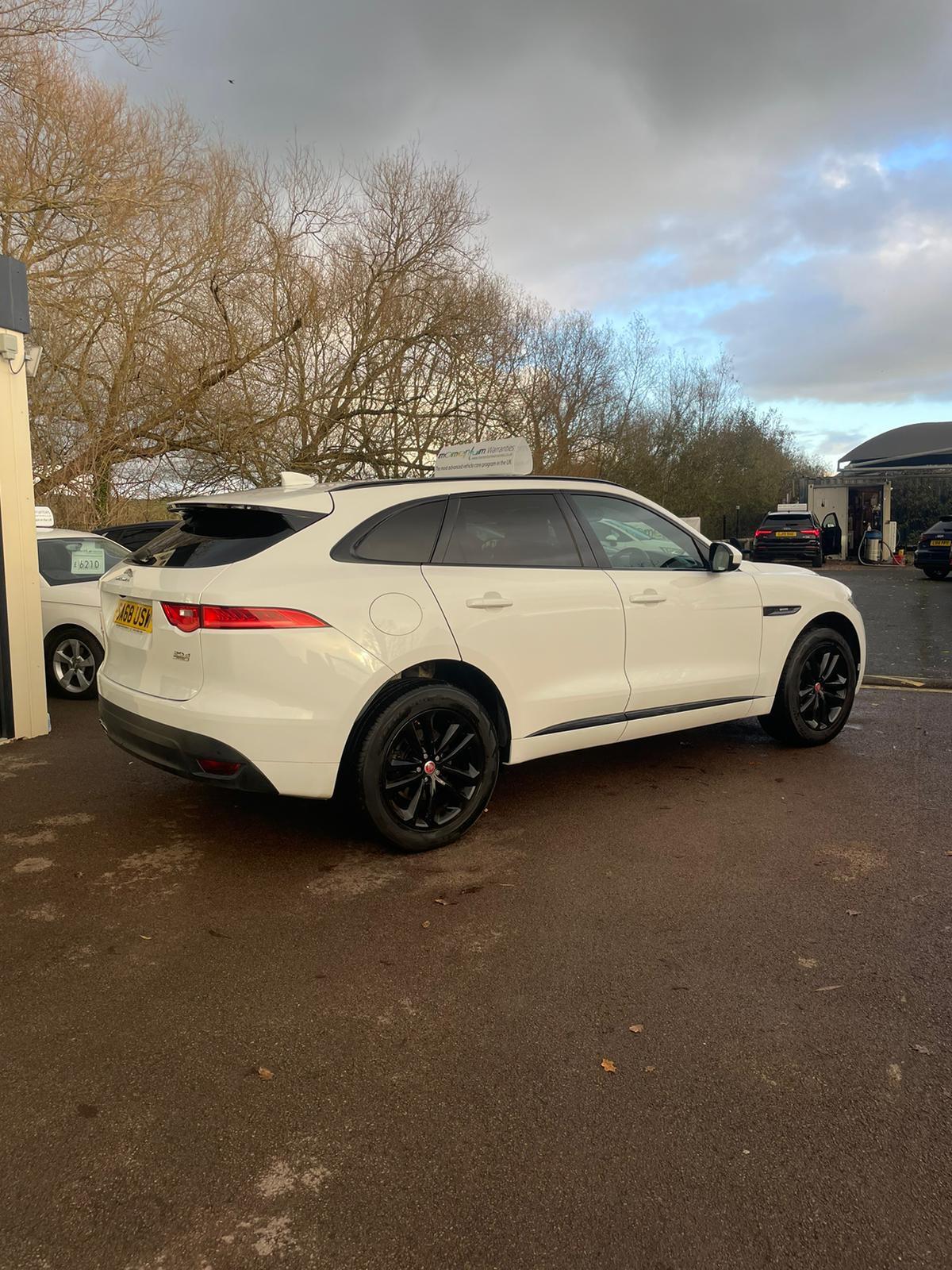 Used Jaguar F-Pace 2018 for sale - 76753075: Photo 10