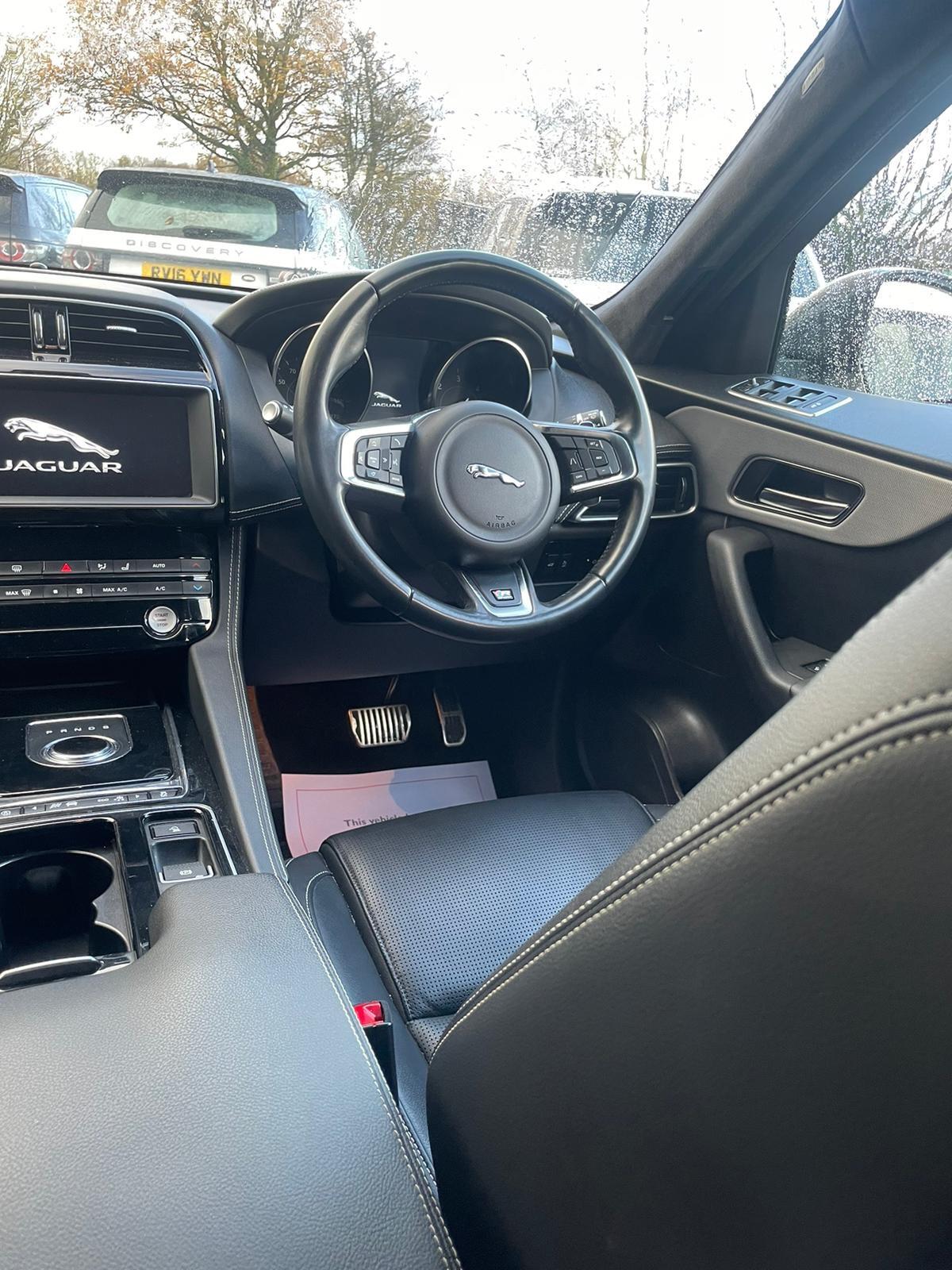 Used Jaguar F-Pace 2018 for sale - 76753075: Photo 13