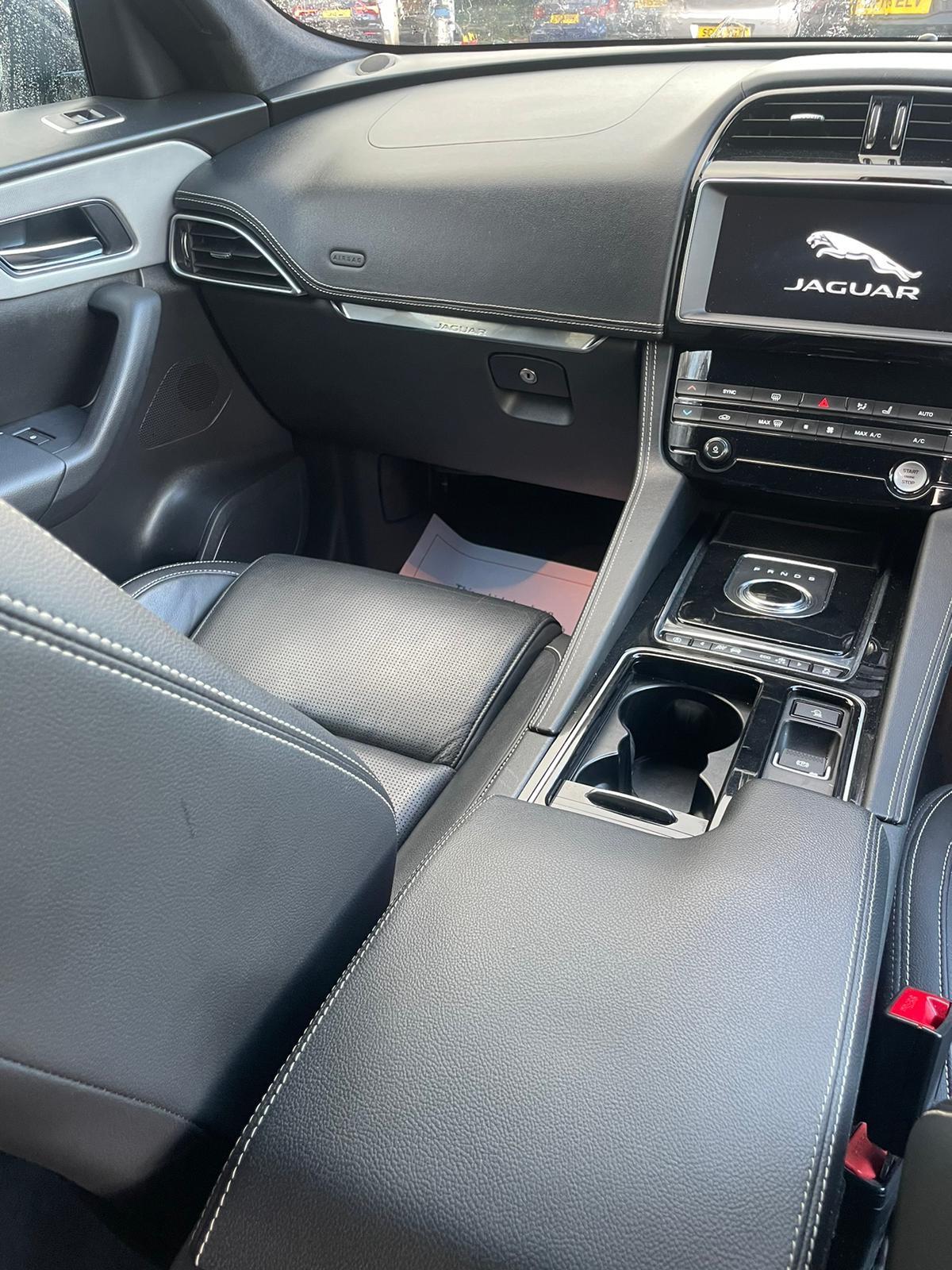 Used Jaguar F-Pace 2018 for sale - 76753075: Photo 39