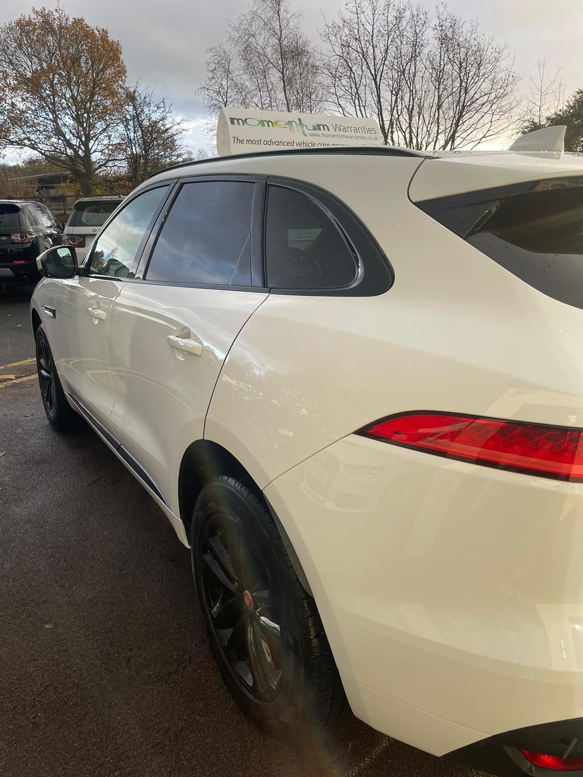 Used Jaguar F-Pace 2018 for sale - 76753075: Photo 4