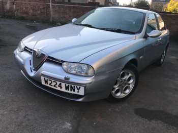 2000 (W) - 2.5 V6 24V Q-System 4dr