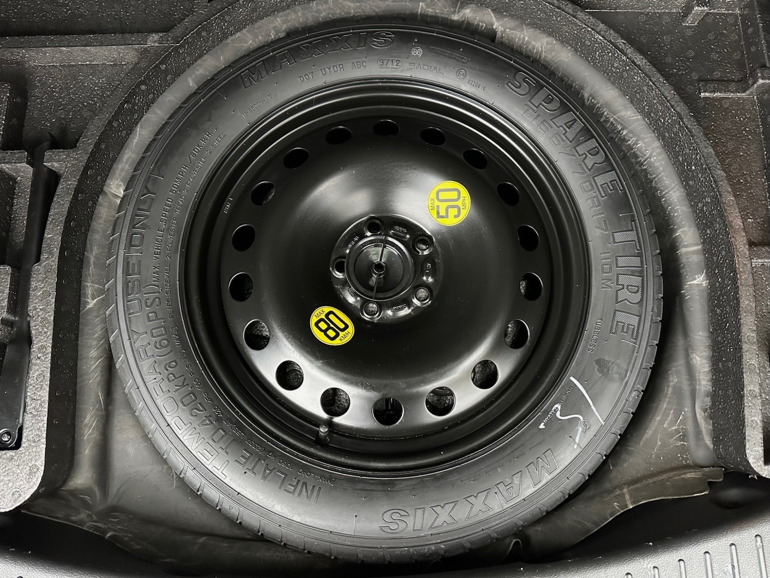 Used Ford Kuga 2013 for sale - 76855469: Photo 14