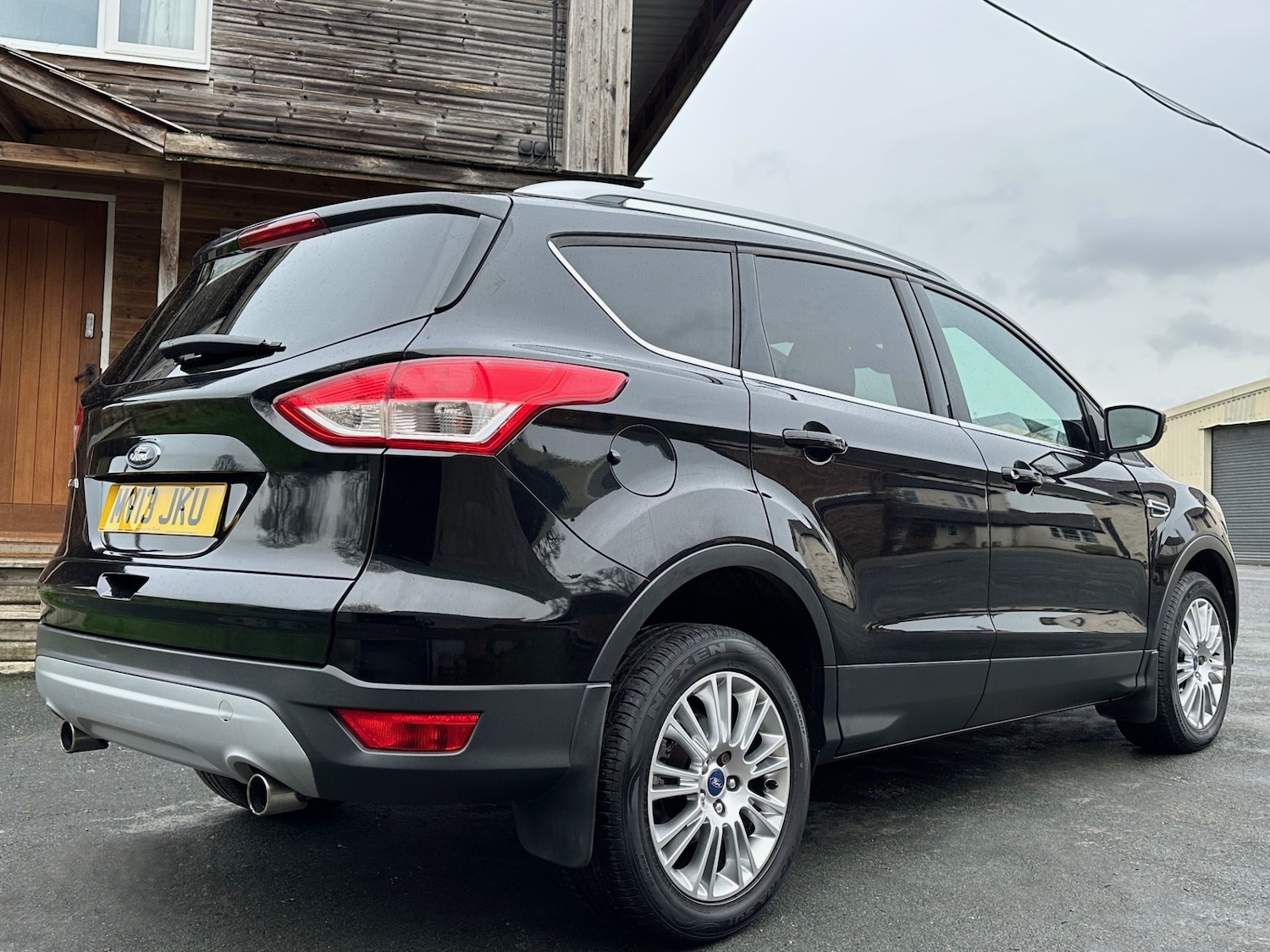 Used Ford Kuga 2013 for sale - 76855469: Photo 2