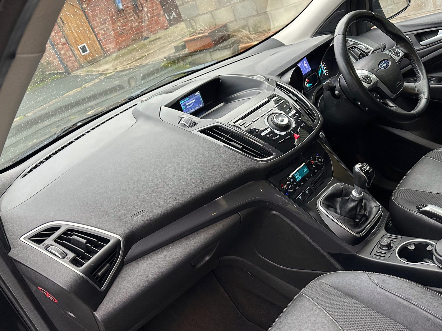 Used Ford Kuga 2013 for sale - 76855469: Photo 5