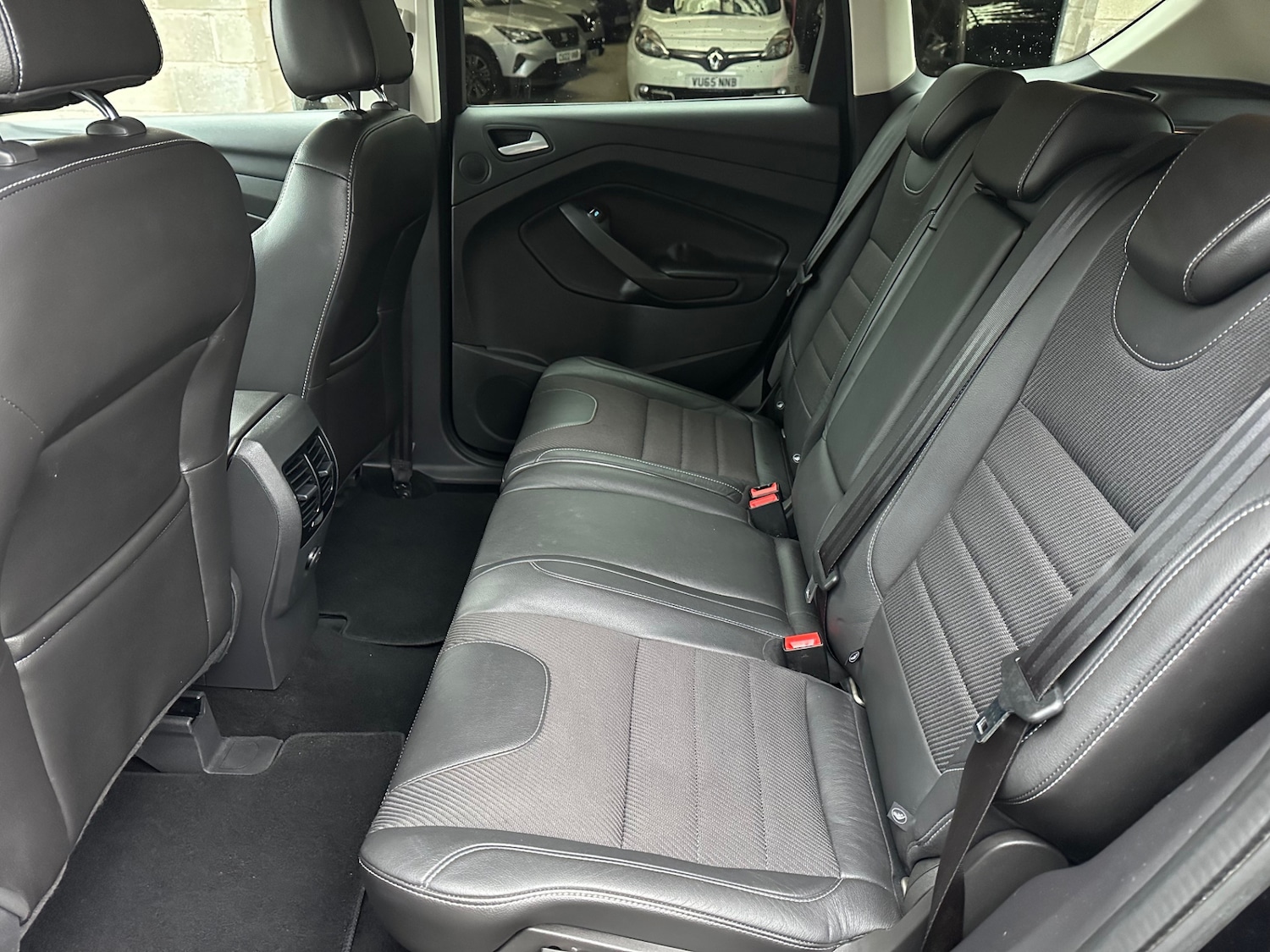 Used Ford Kuga 2013 for sale - 76855469: Photo 7