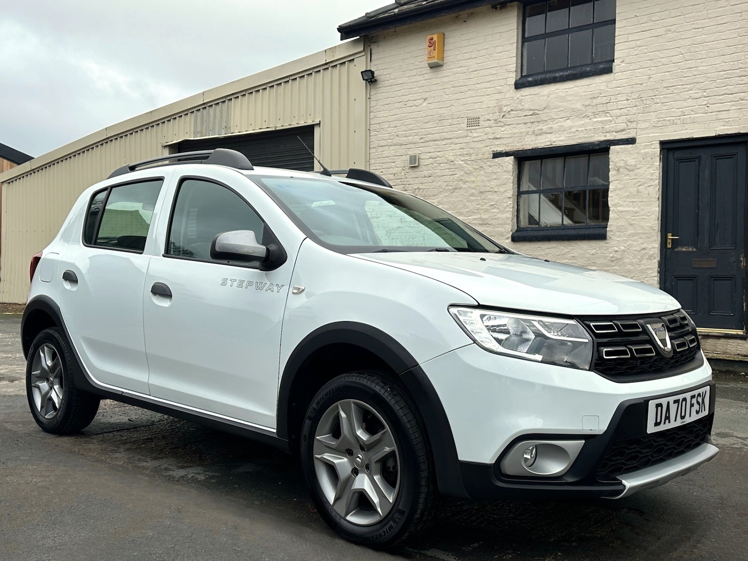 Used Dacia Sandero Stepway 2020 for sale - 77370857: Photo 1