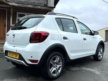 Used Dacia Sandero Stepway 2020 for sale - 77370857: Photo