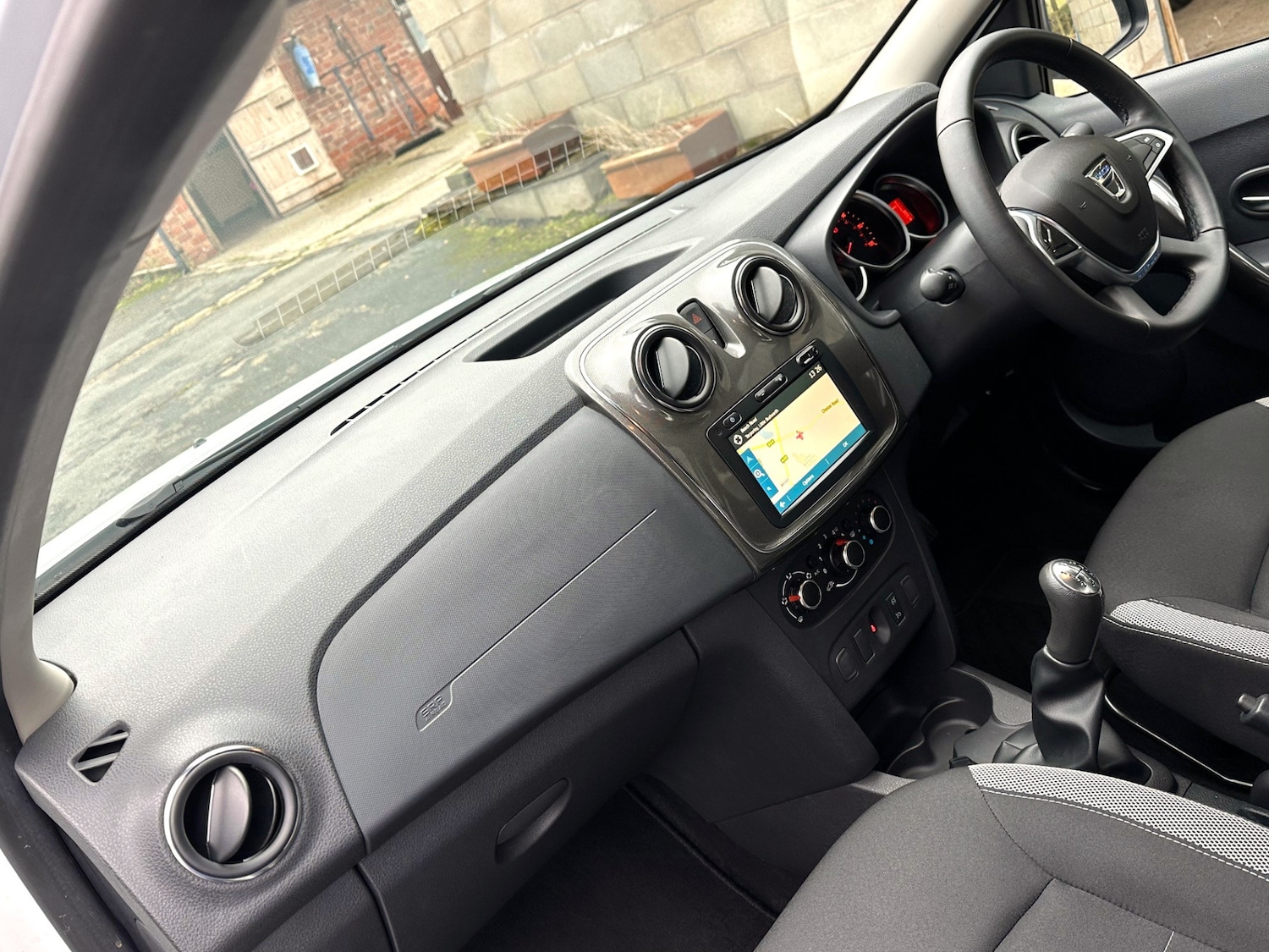 Used Dacia Sandero Stepway 2020 for sale - 77370857: Photo 5