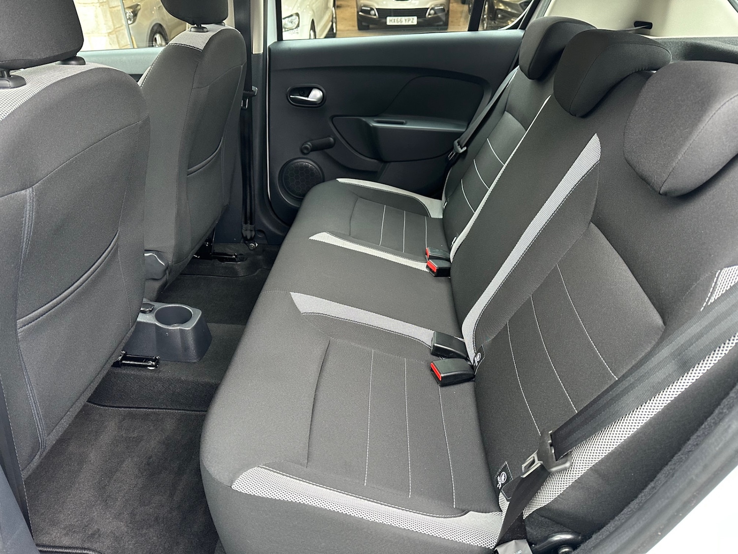 Used Dacia Sandero Stepway 2020 for sale - 77370857: Photo 7