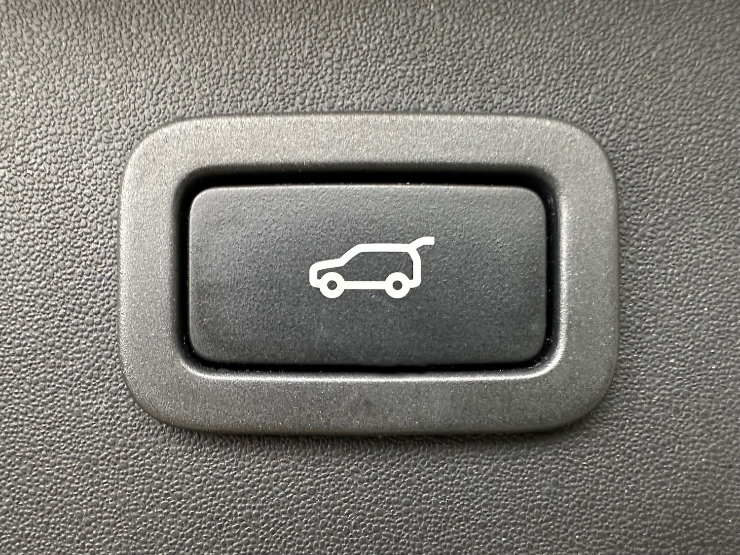 Used Land Rover Discovery Sport 2016 for sale - 77423692: Photo 17