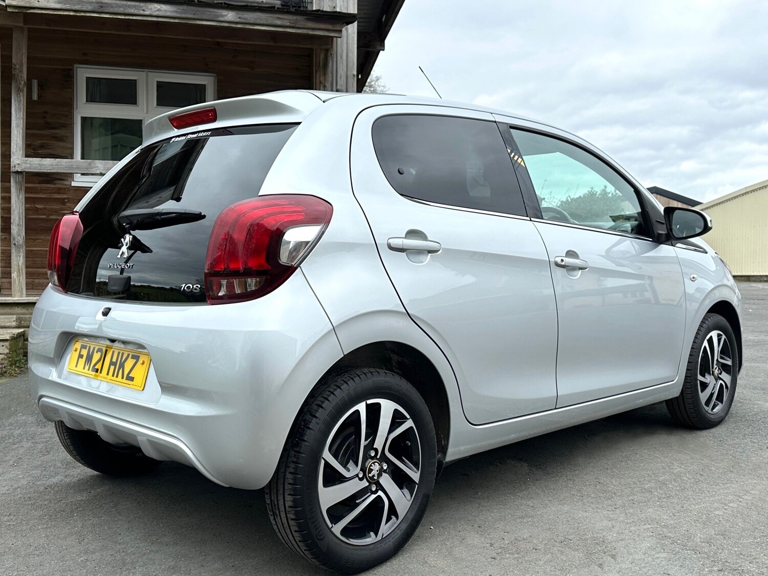 Used Peugeot 108 for sale - 78105754: Photo 2