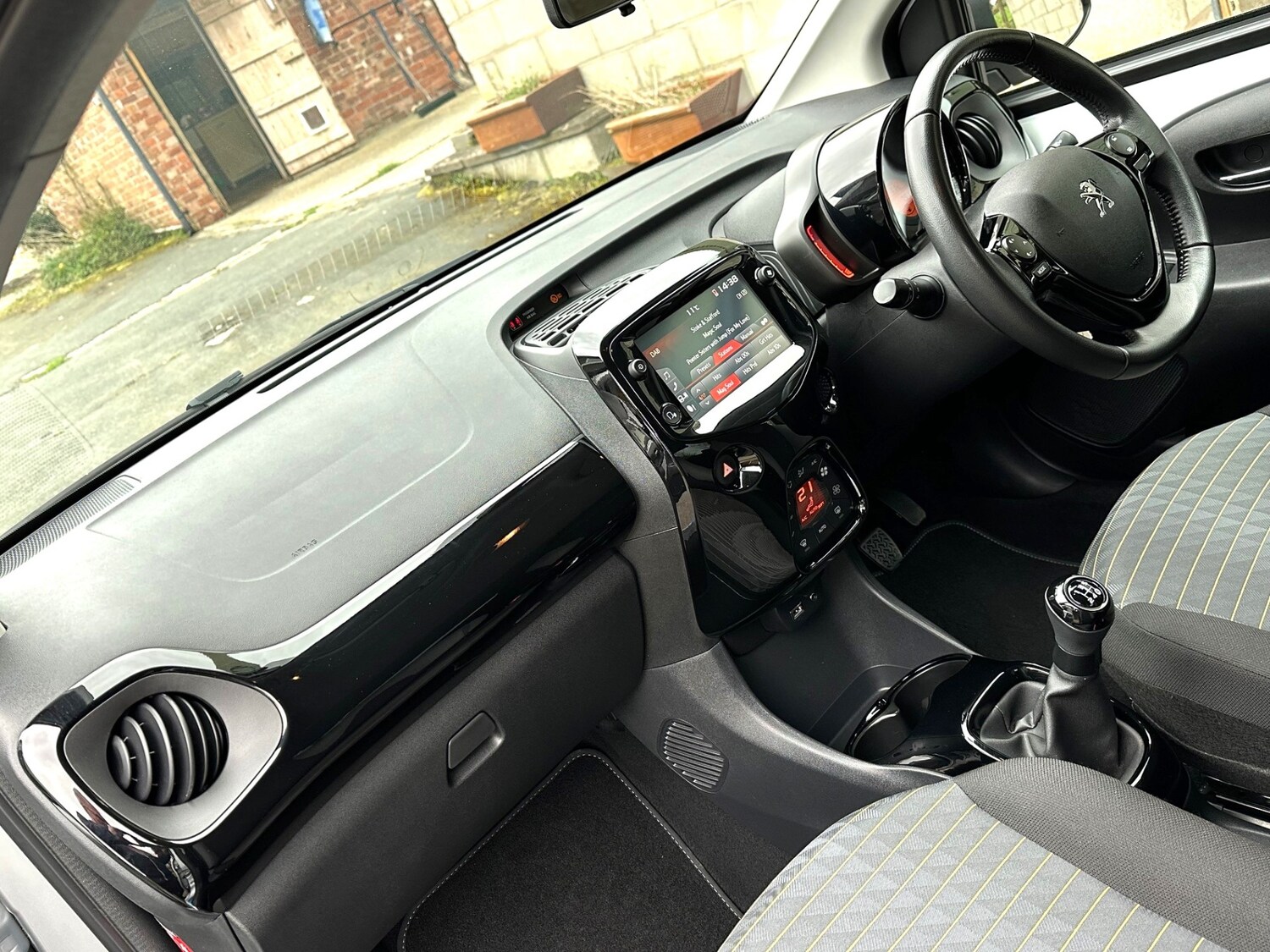 Used Peugeot 108 for sale - 78105754: Photo 5