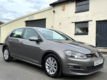 Used Volkswagen Golf 2013 for sale - 75856472: Photo
