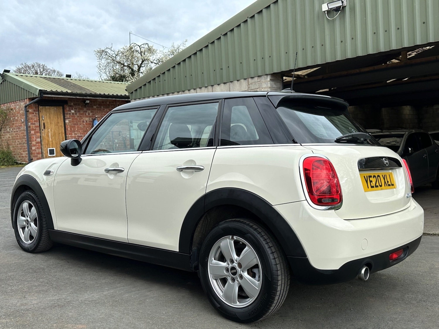 Used MINI Hatch 2020 for sale - 78141236: Photo 3