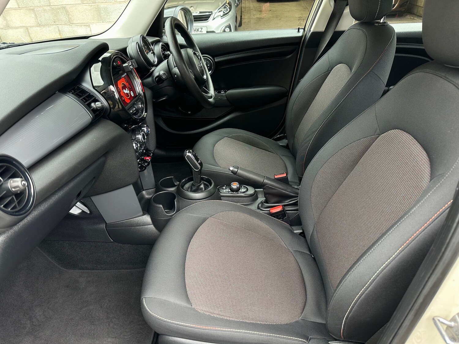 Used MINI Hatch 2020 for sale - 78141236: Photo 6