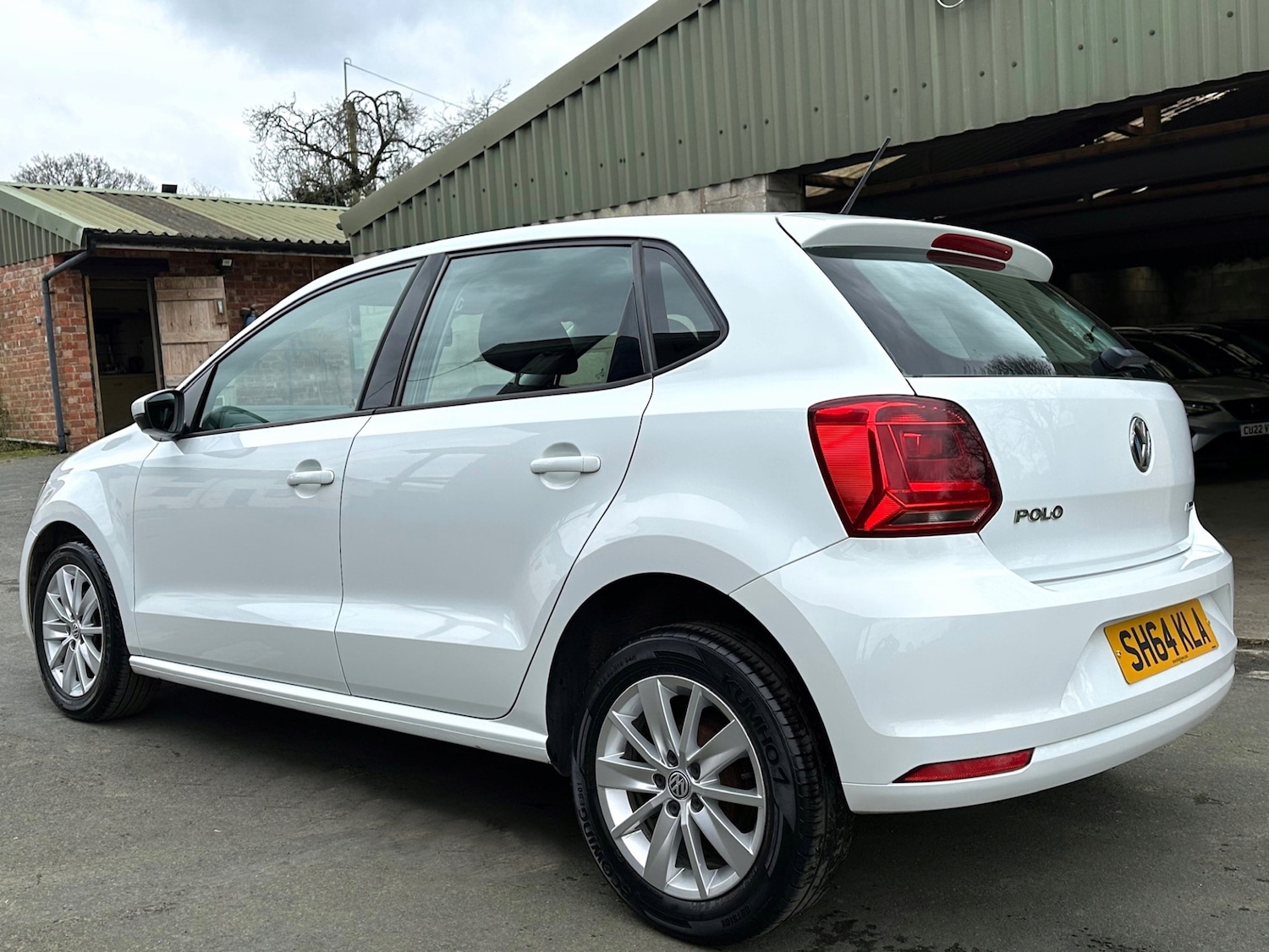 Used Volkswagen Polo 2014 for sale - 77595040: Photo 3