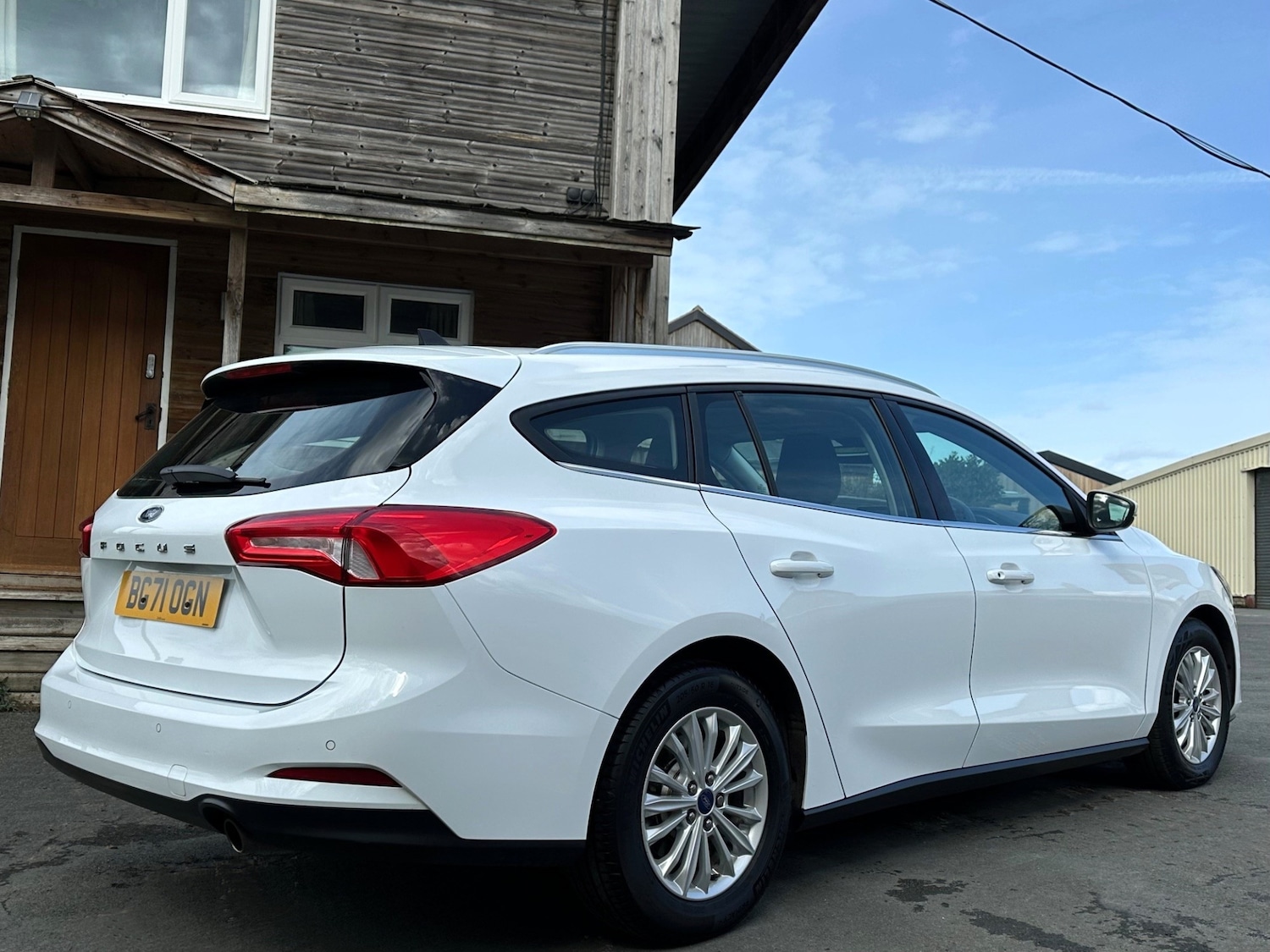 Used Ford Focus 2021 for sale - 78034203: Photo 2