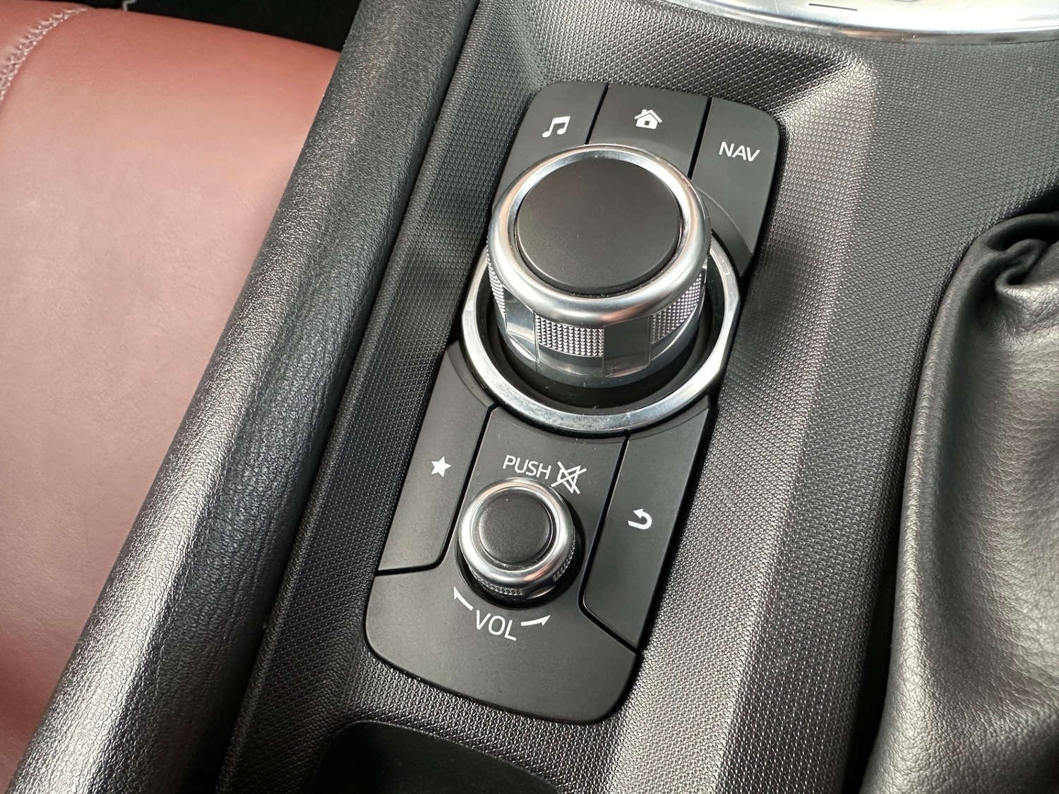 Used Mazda MX-5 2019 for sale - 77584872: Photo 13