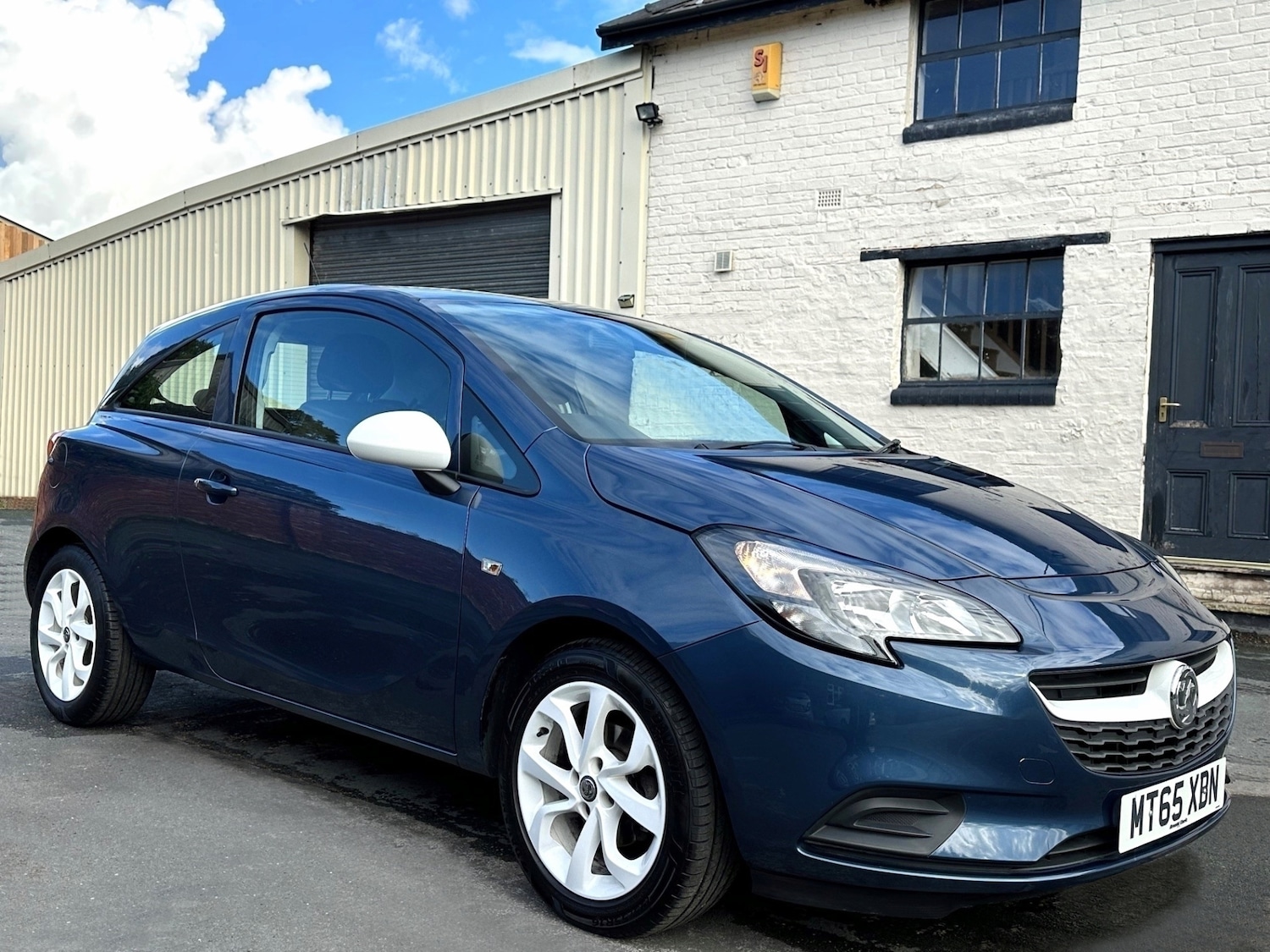 Used Vauxhall Corsa 2015 for sale - 76347344: Photo 1