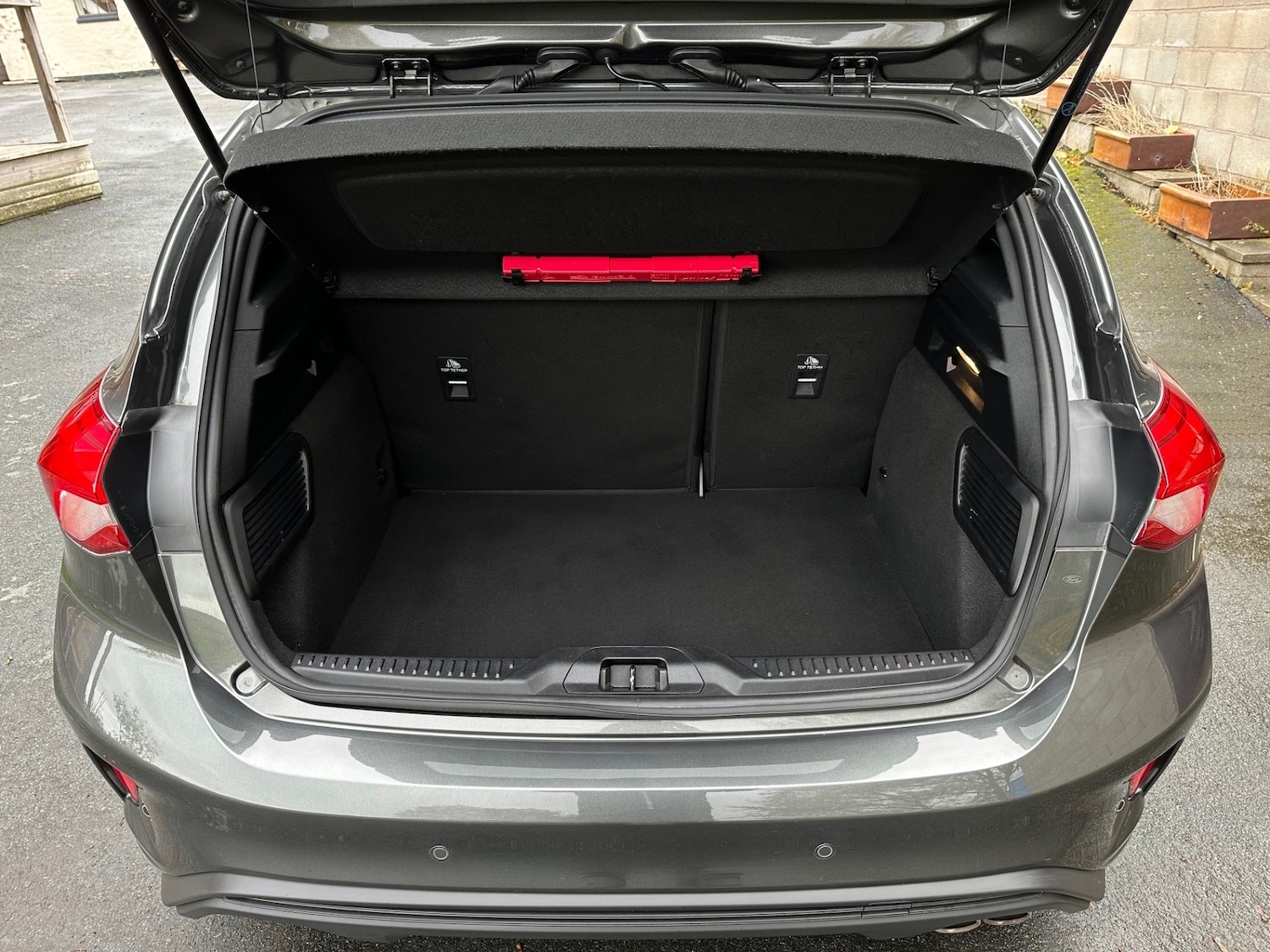 Used Ford Focus 2020 for sale - 76472074: Photo 9