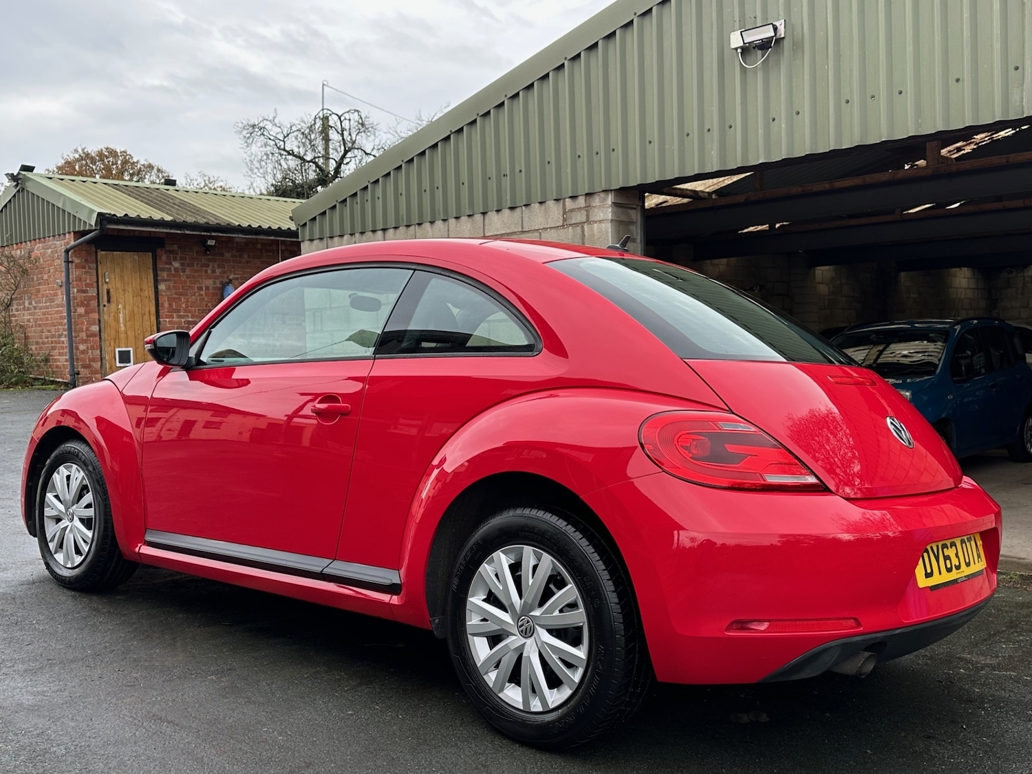 Used Volkswagen Beetle 2013 for sale - 76560161: Photo 3