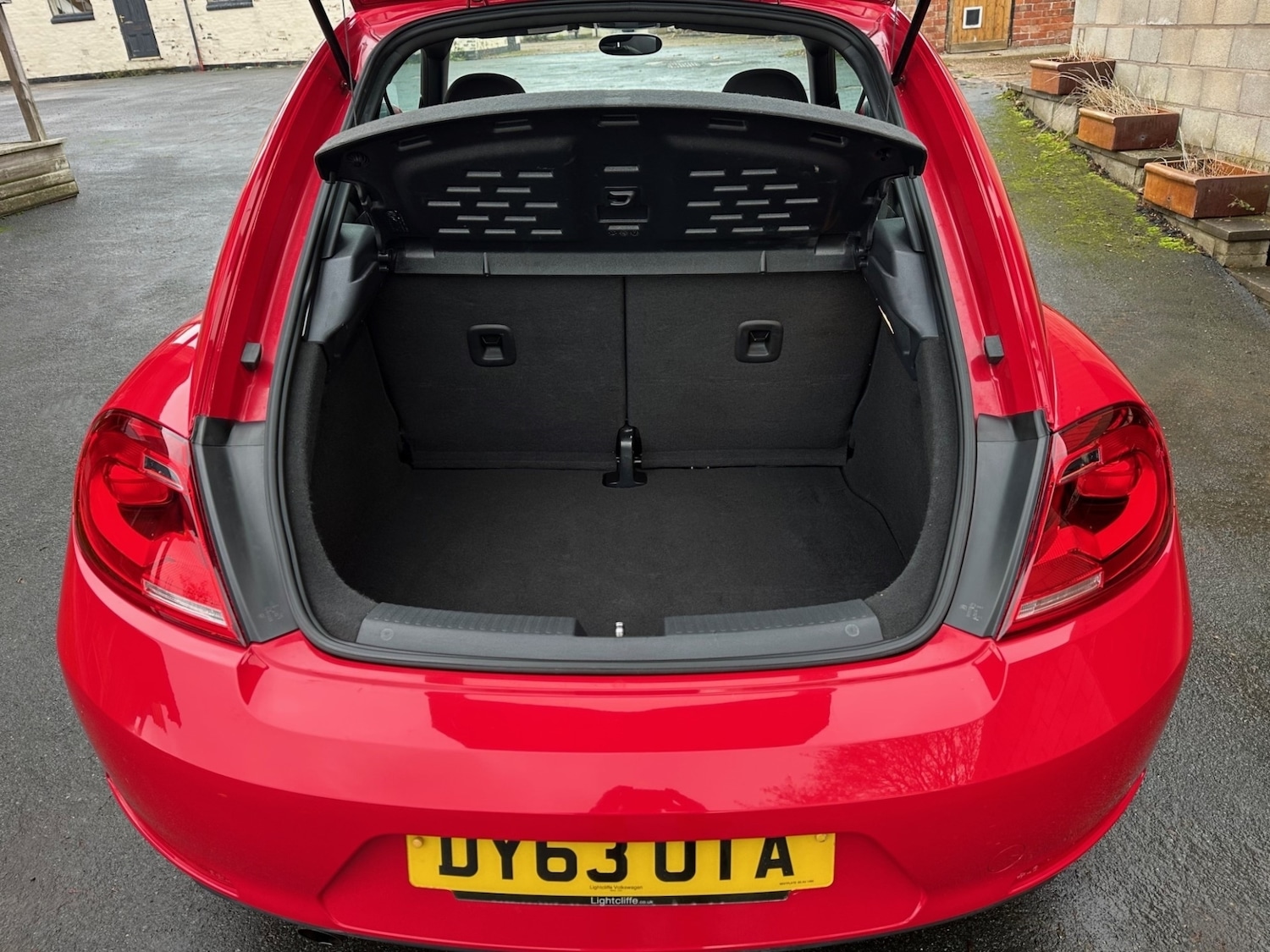 Used Volkswagen Beetle 2013 for sale - 76560161: Photo 9