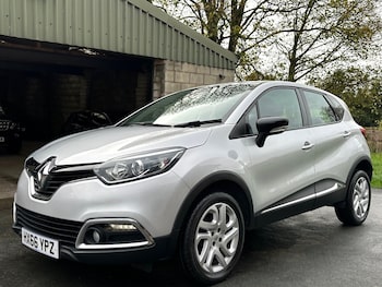 Used Renault Captur 2016 for sale - 76565241: Photo
